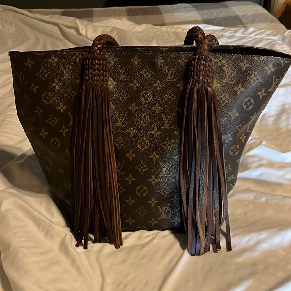 Upscaled Louis Vuitton monogram canvas sac shopping tote VBB Mykonos